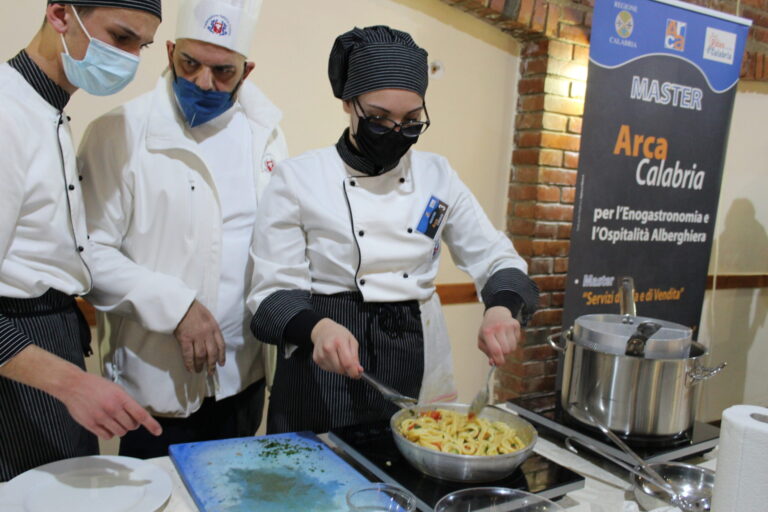 Turismo Scolastico e PCTO: vivere …facendo sport outdoor nel Parco più grande d’Italia